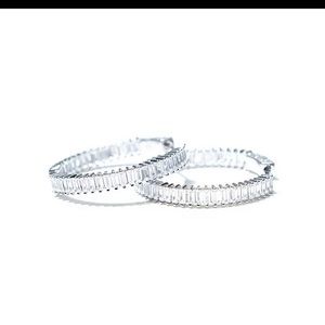 Silver luxury earrings (NEW)